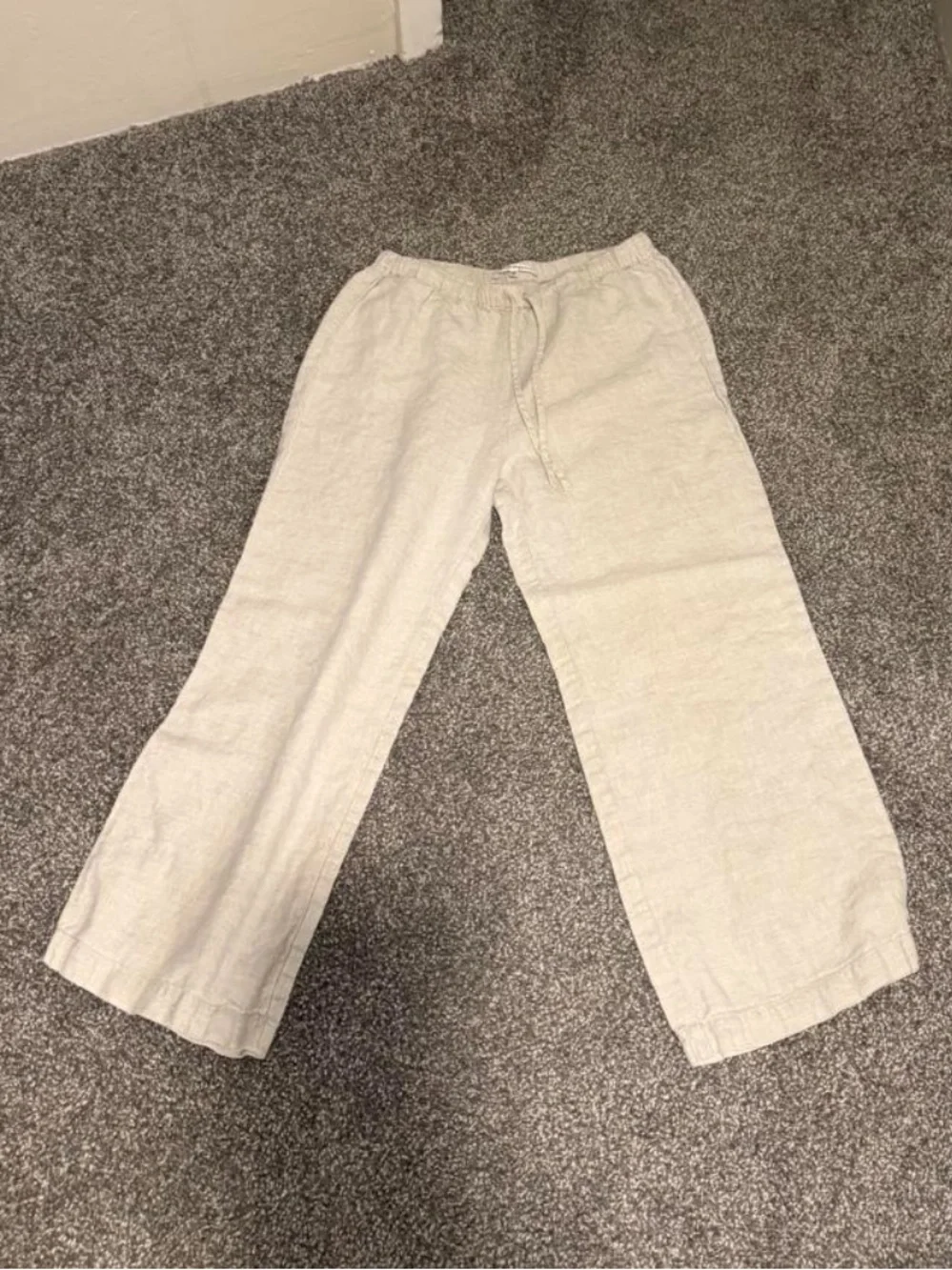 Reformation Olina Linen Pant in size M Petite